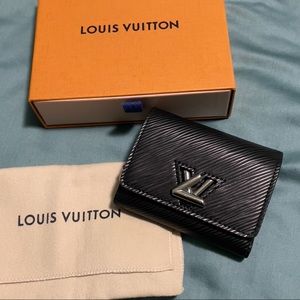 Louis Vuitton Epi Leather LV twist XS